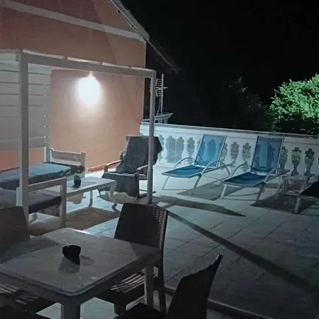 Casa Maria Sidari *
